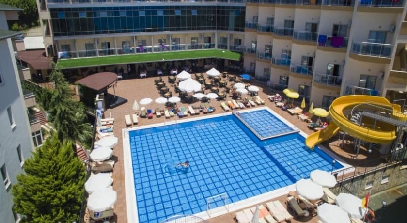 Nox Inn Beach Resort Spa-37
