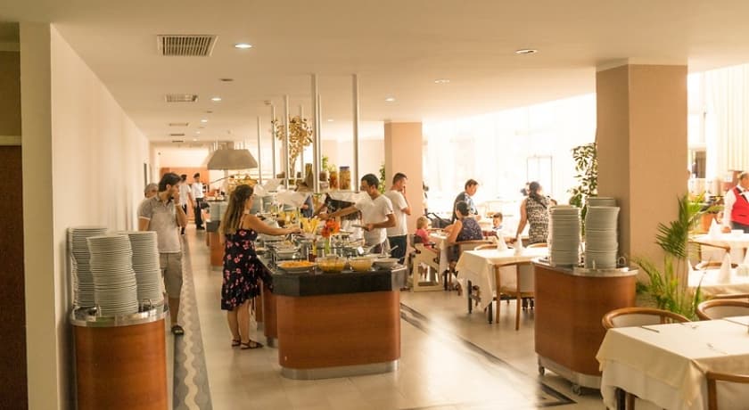 Grand Hotel Ontur-44