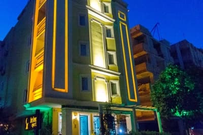 On3 Business Hotels Houses-2