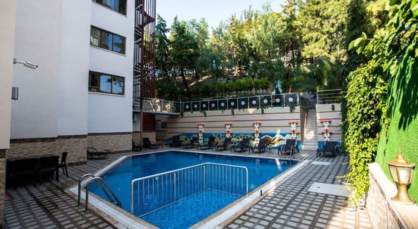 Saturn Hotel Kuşadası-1