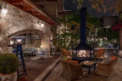Tuvana Hotel Old Town -3