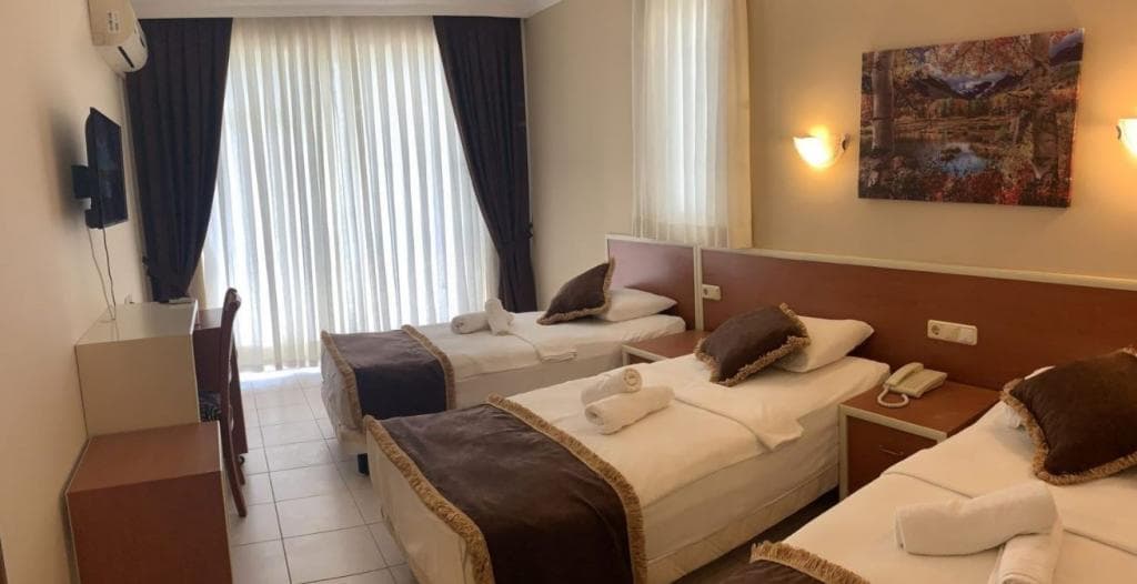 Hare Hotel-7
