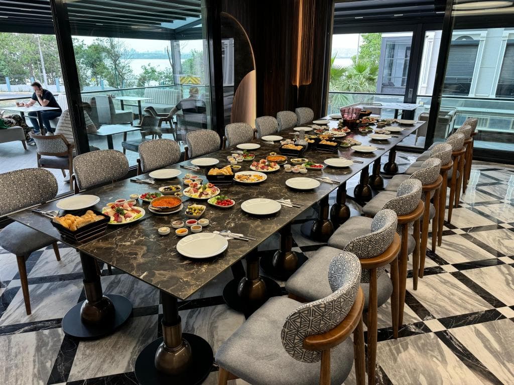 Ezkar Bathonea Art İstanbul-22