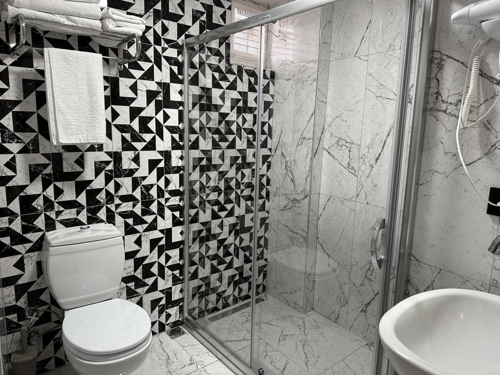 Ezkar Bathonea Art İstanbul-8