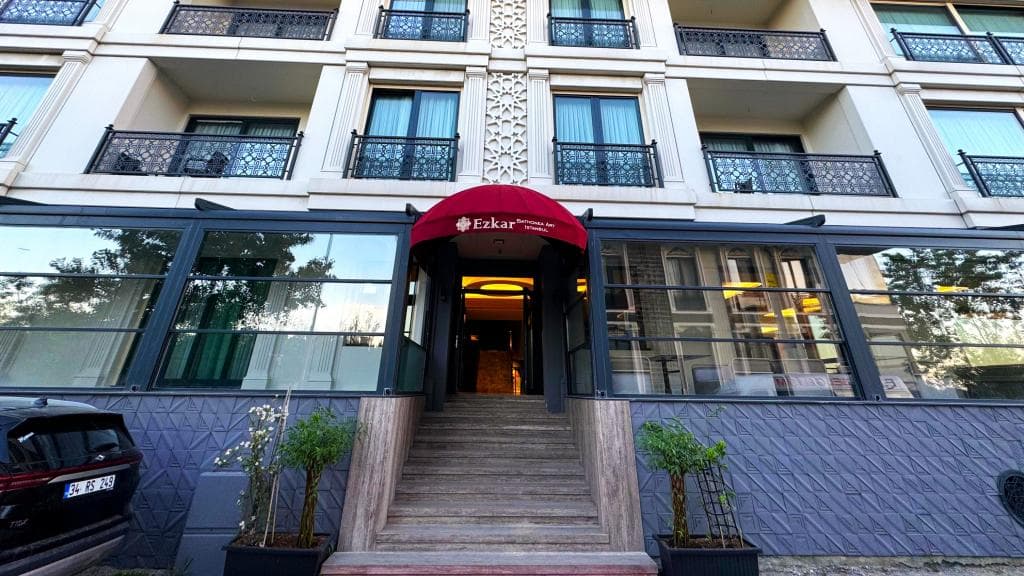 Ezkar Bathonea Art İstanbul-38