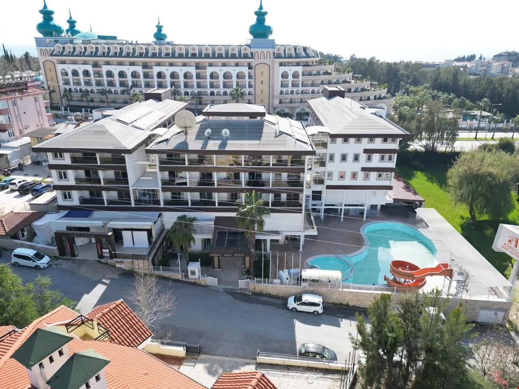 Adella Side Hotel -0