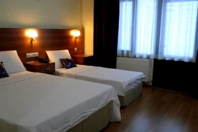 Yener Otel-1