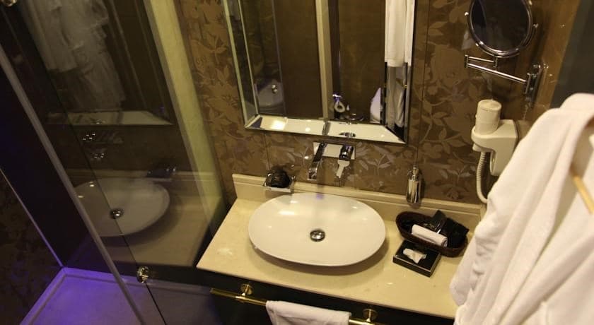 Mirilayon Hotel-18