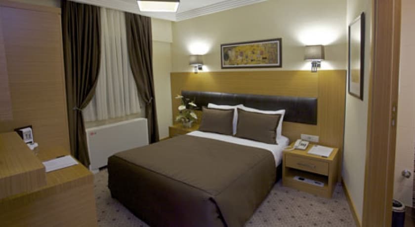 Mirilayon Hotel-26