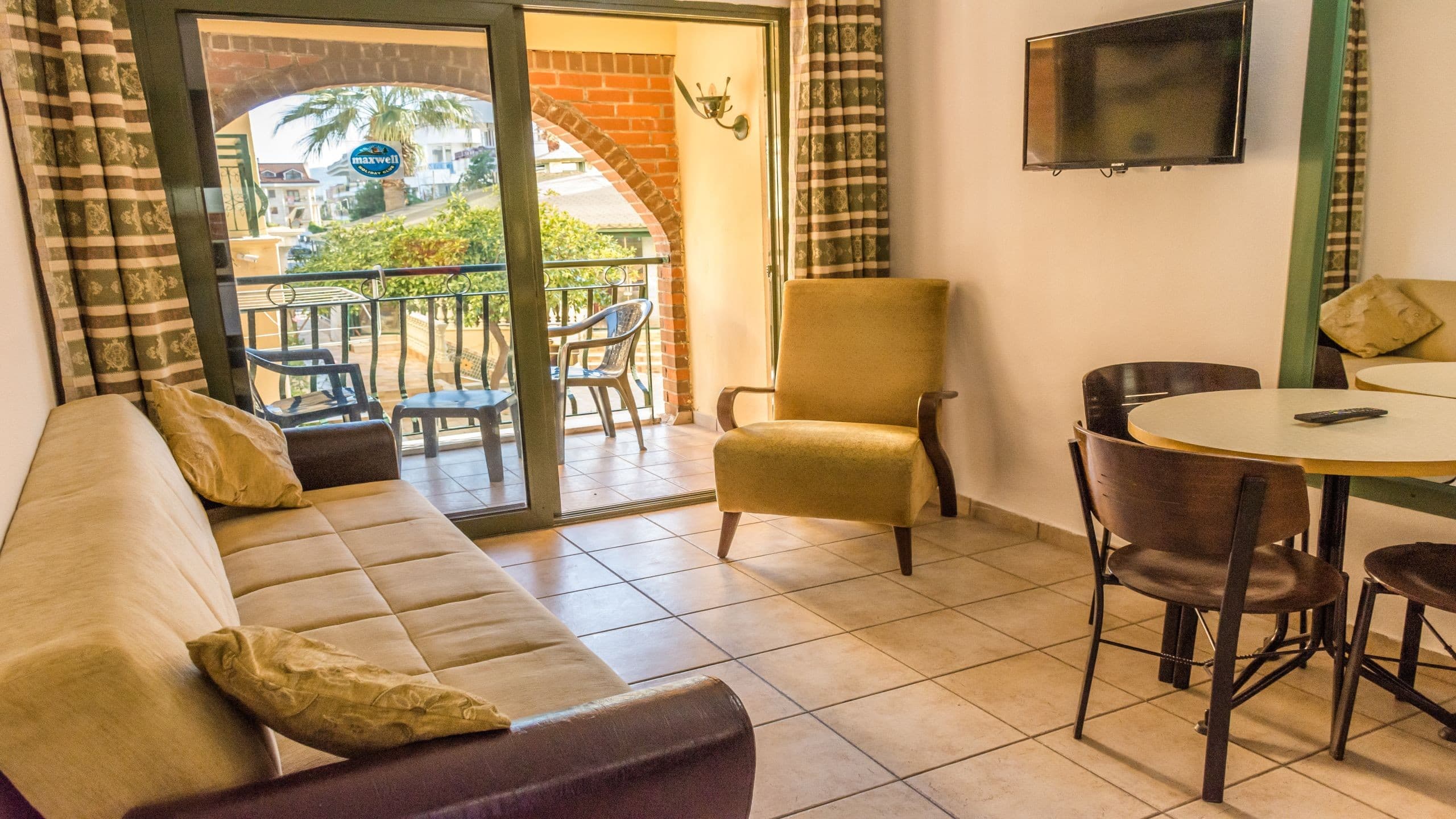 Maxwell Holiday Club Hotel-0