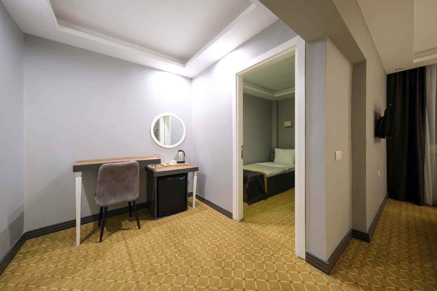 Eniza Hotel -17