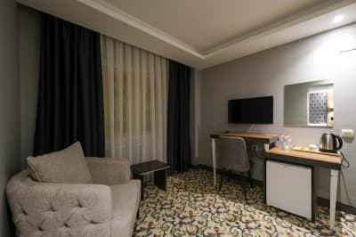 Eniza Hotel -3