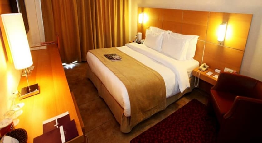 Ada Julian Hotel -18