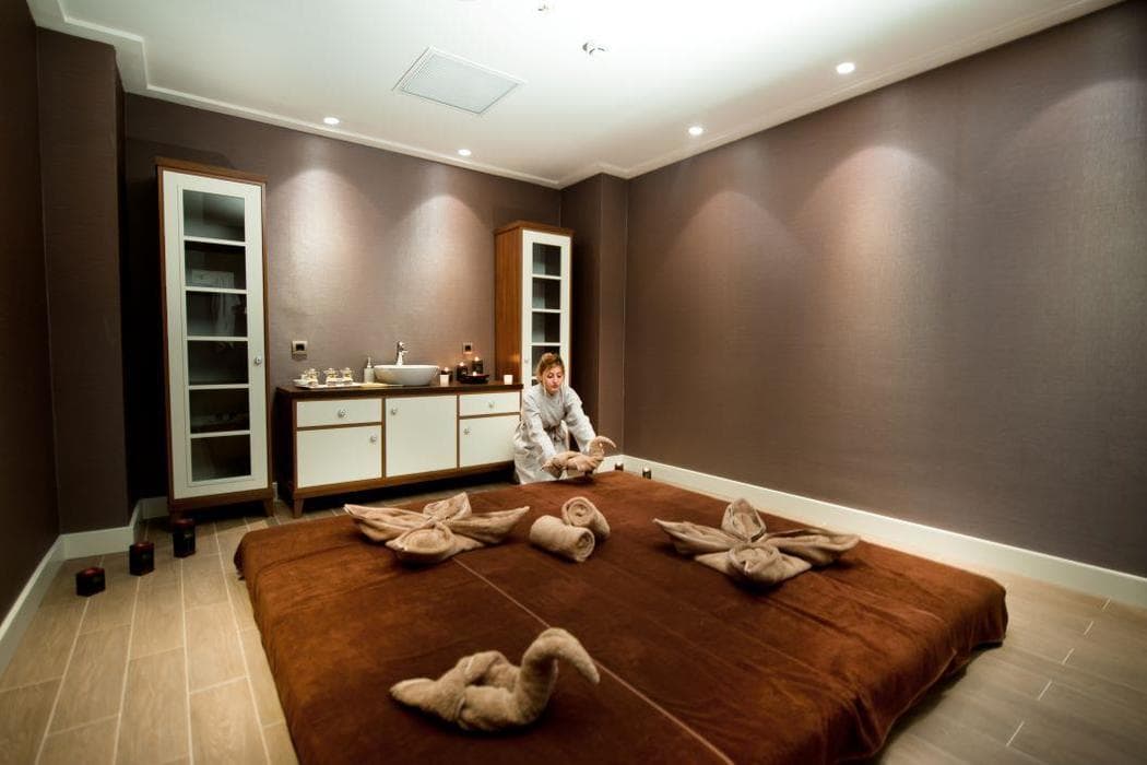Alusso Thermal Spa & Convention Center Hotel-57