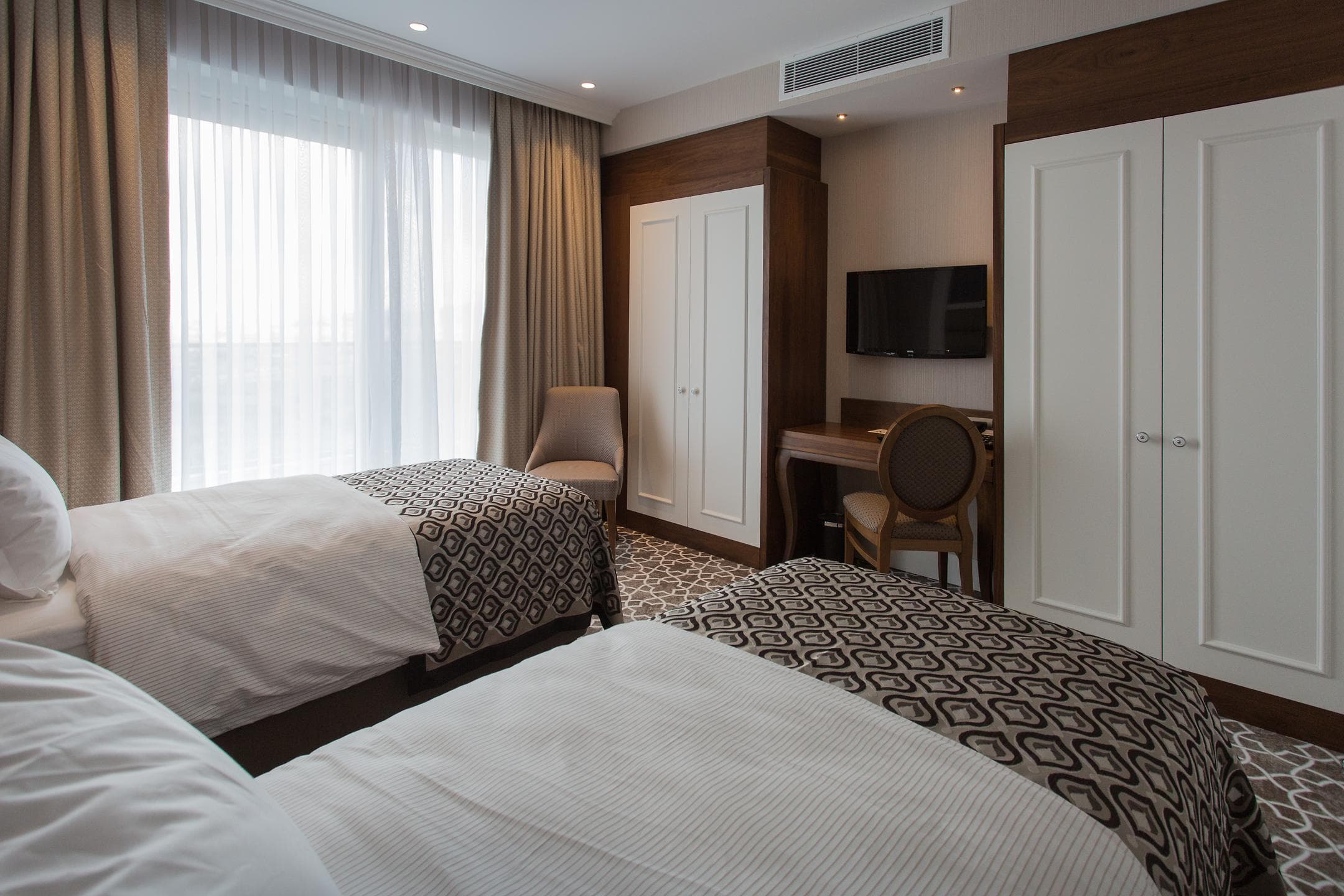 Alusso Thermal Spa & Convention Center Hotel-10