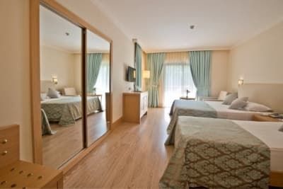 Gypsophila Holiday Village-1