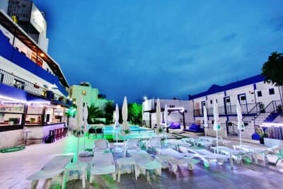 Can Hotel Gümbet-3