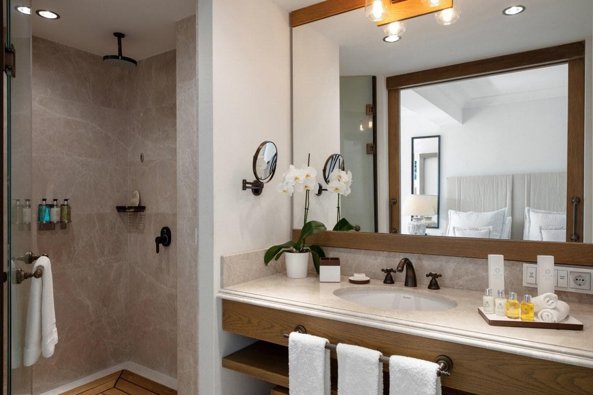 Allium Bodrum Resort & Spa +14 -10