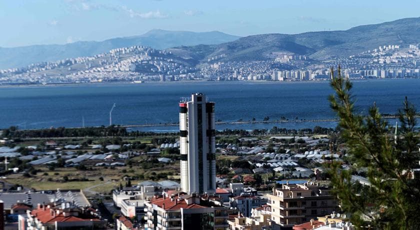 Ramada Encore By Wyndham İzmir-4