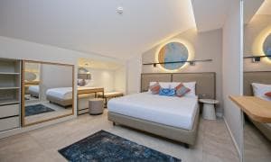 A Suite Side-1