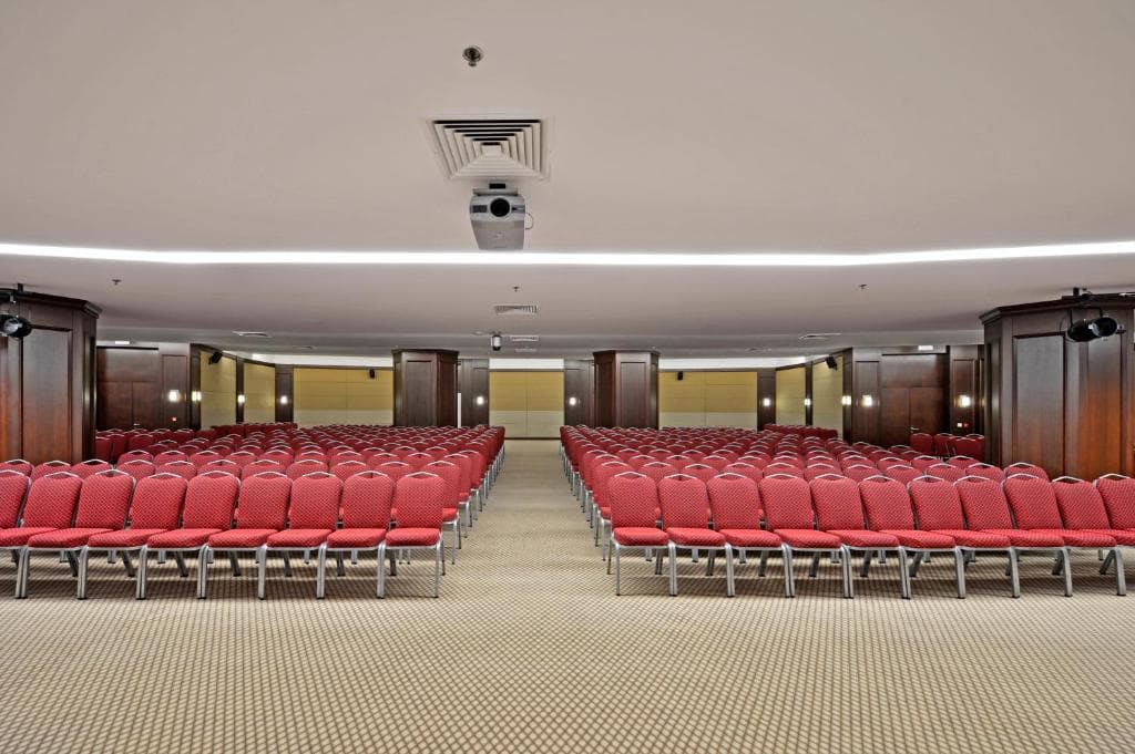 Karinna Hotel Convention & Spa-71