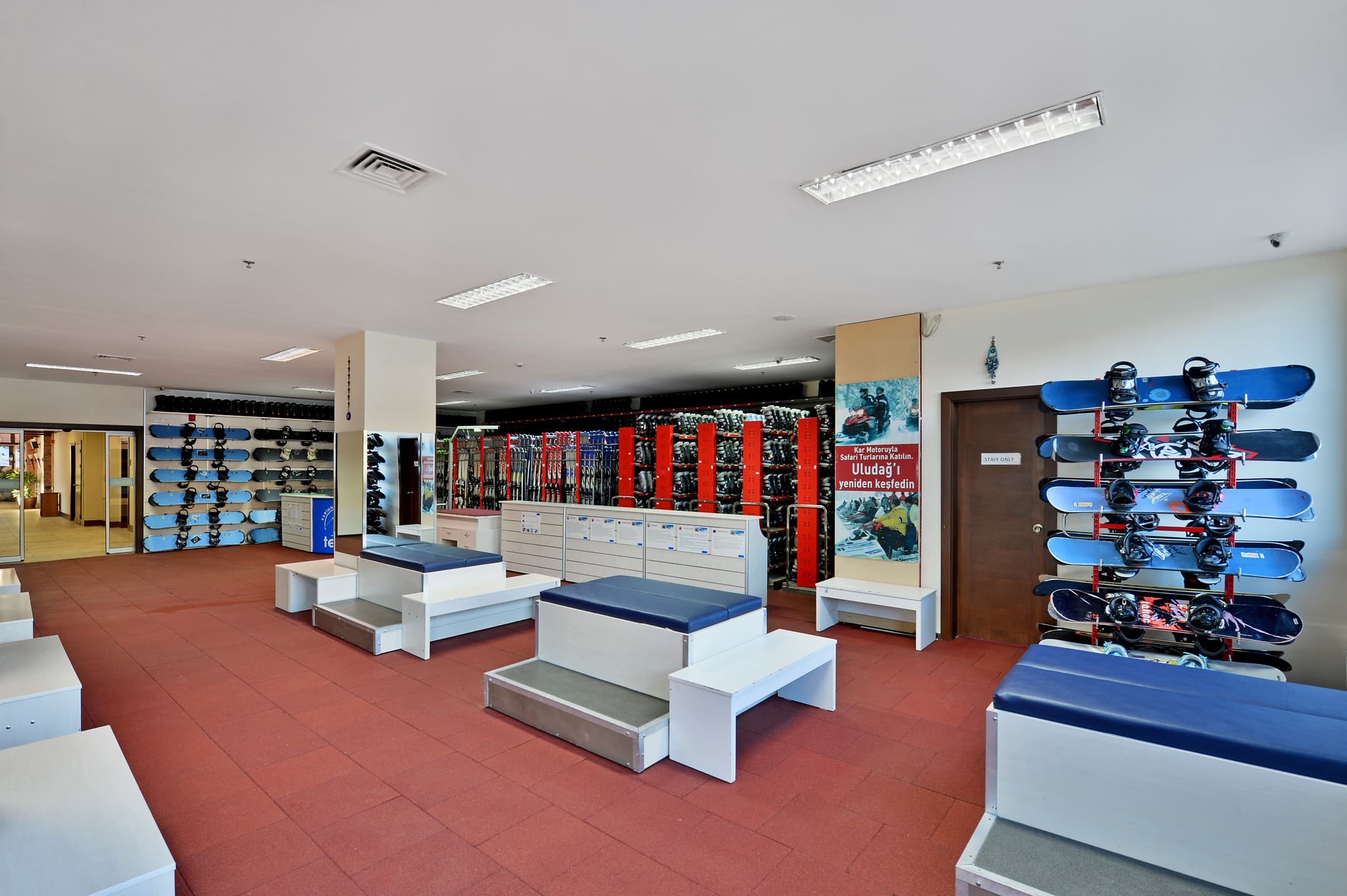 Karinna Hotel Convention & Spa-6